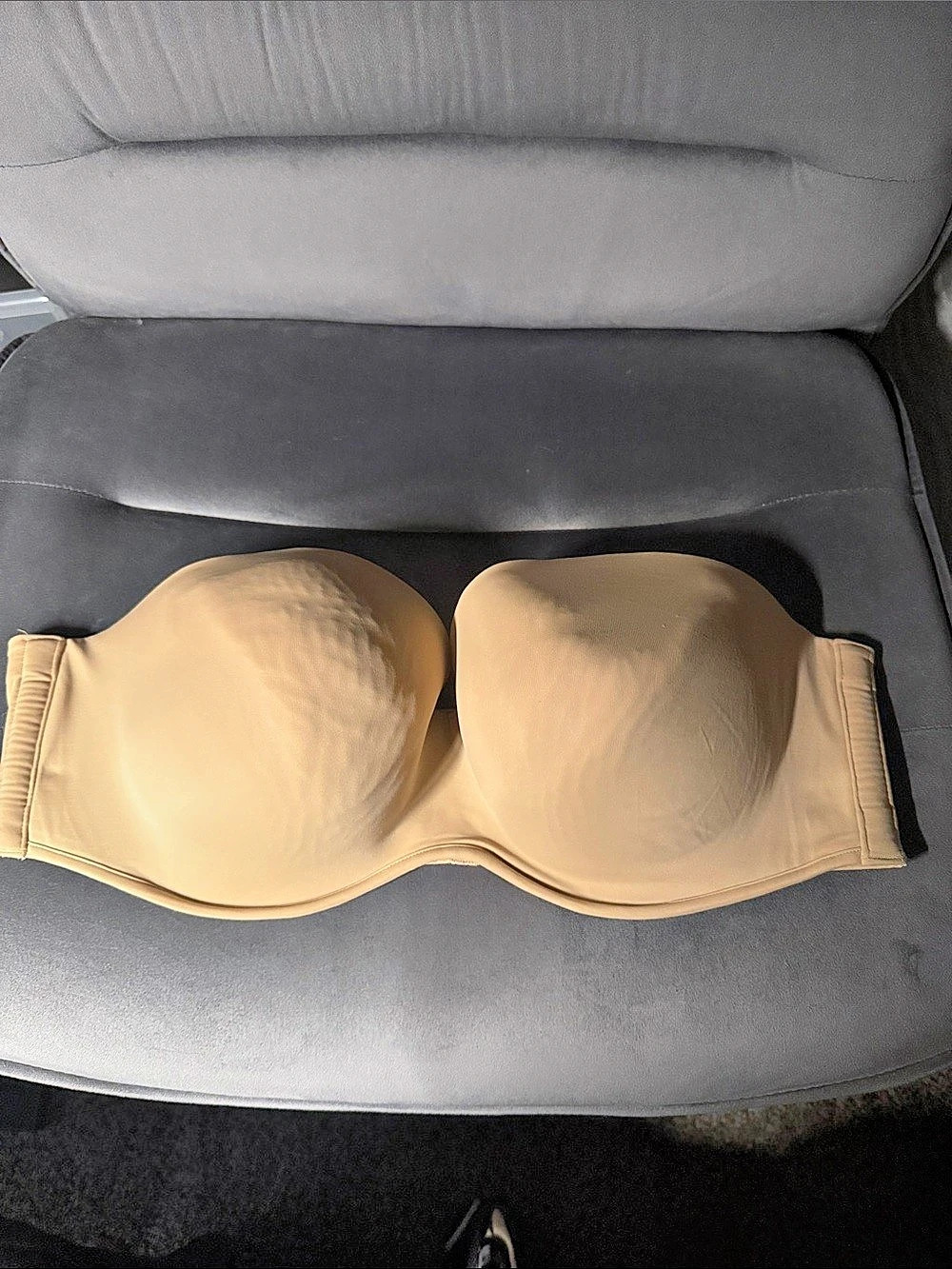 CACTIQUE Full Coverage Strapless Underwire Bra 44DD Beige